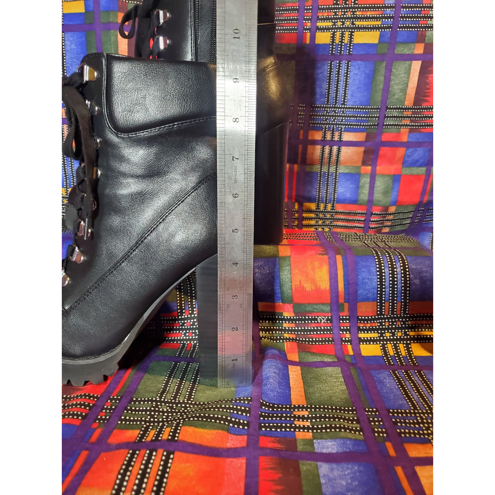 STEVE MADDEN HEELS, BOOTS 7.5 - Picture 6 of 8